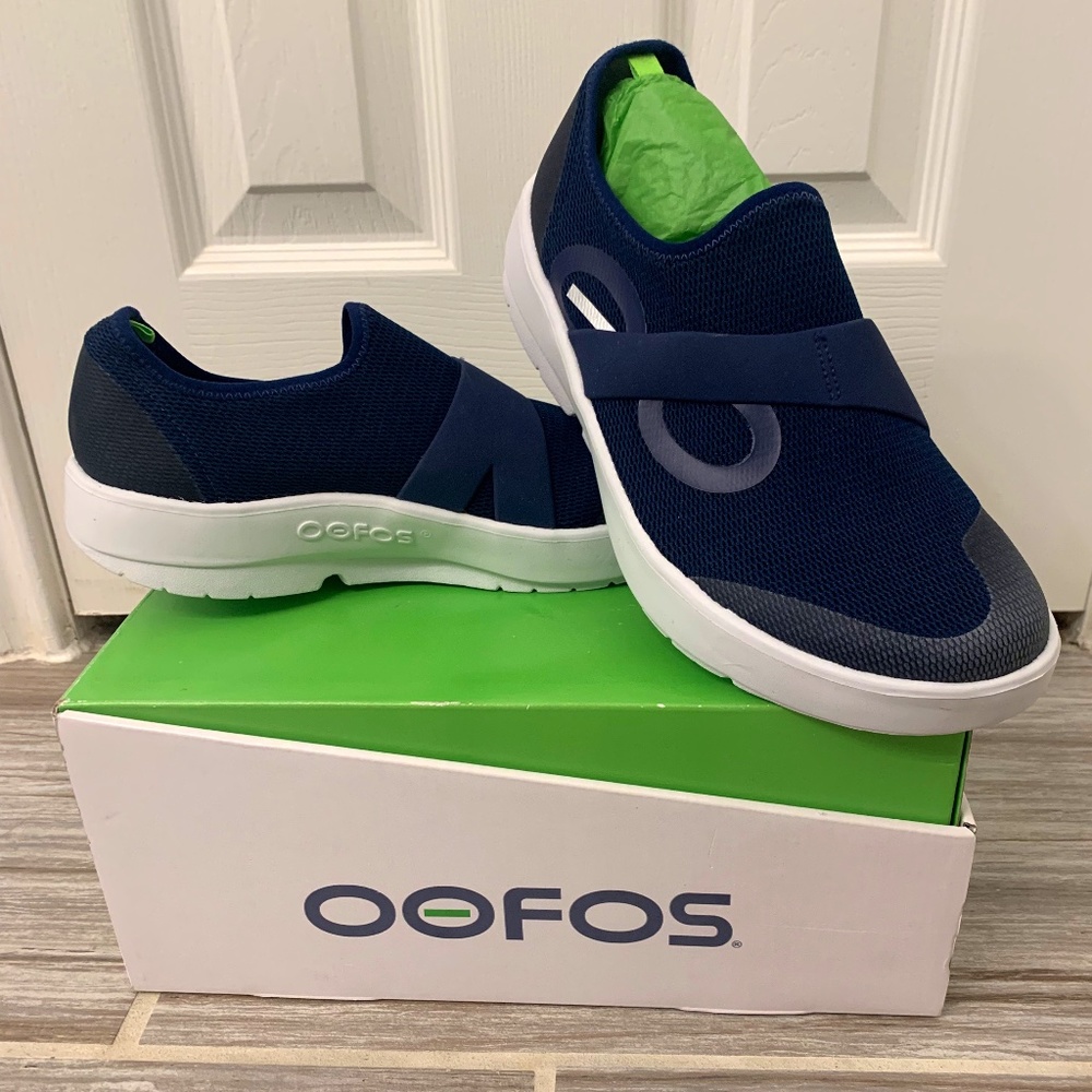 OOFOS Mens Size 9 Shoe
